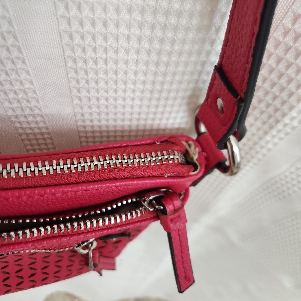 Dana Buchman Pink Eyelet Crossbody Purse - Picture 14 of 16